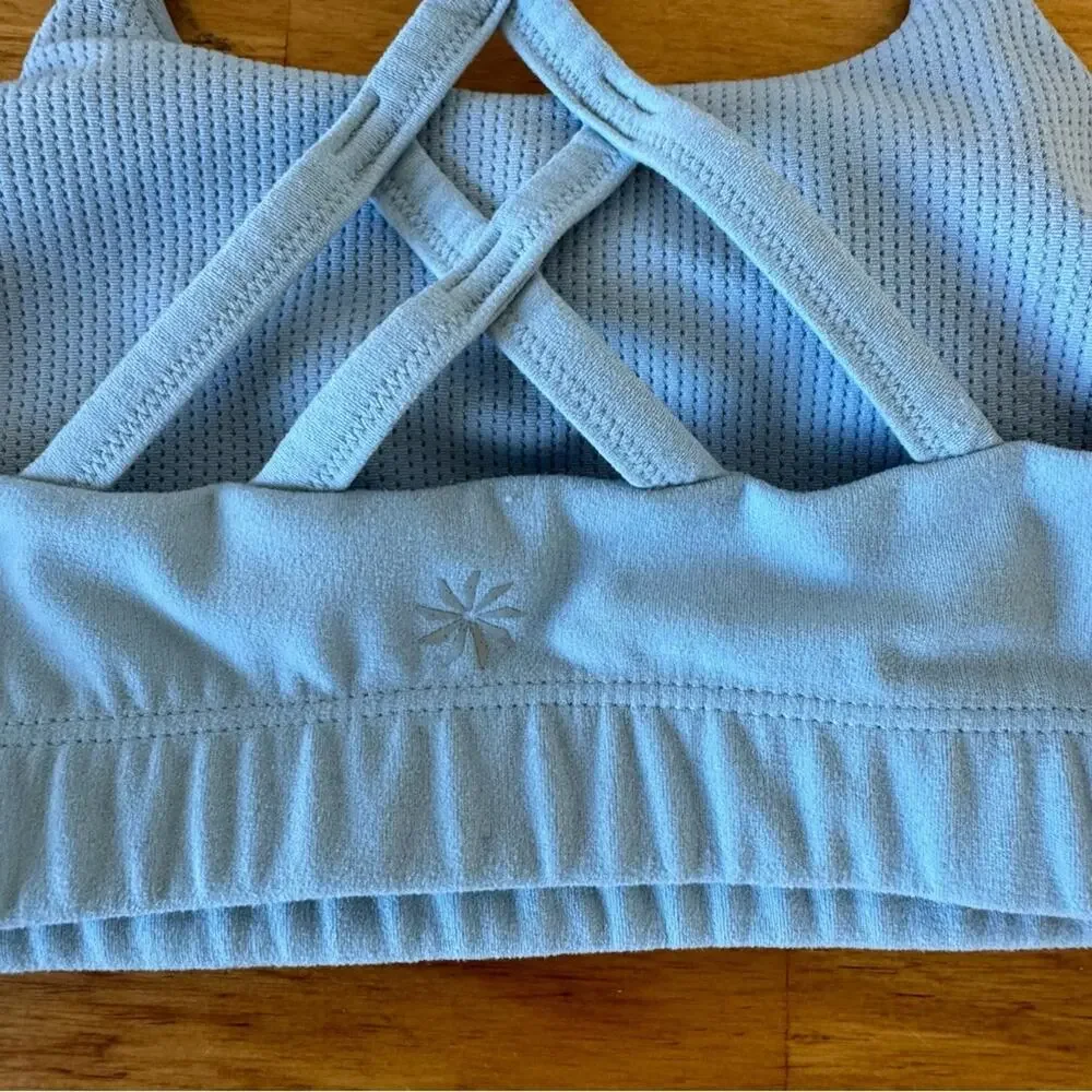 Athleta Baby Blue Strappy Sports Bra Size Medium 8-10